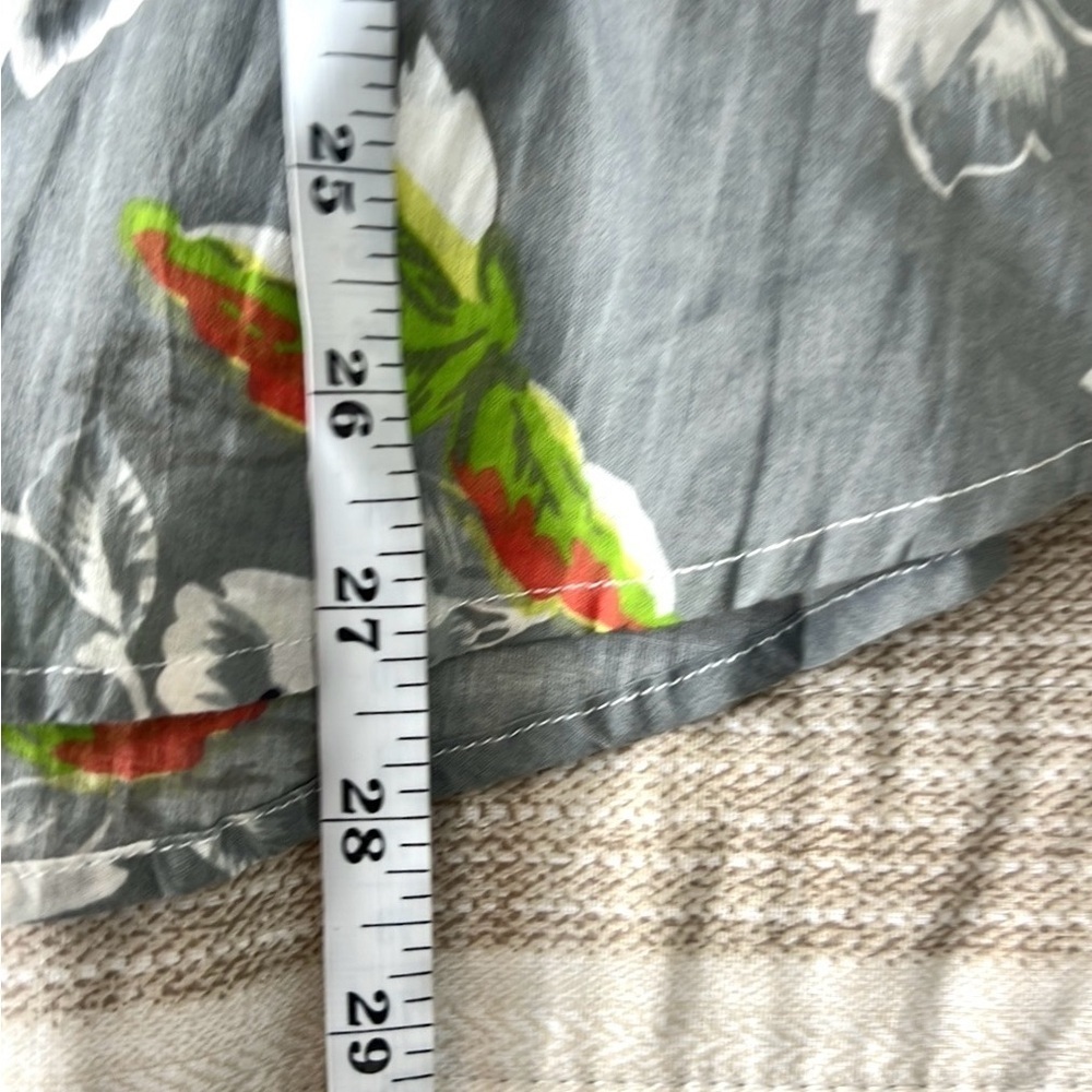 Soft Surroundings Floral Scattered Roses Floral Button Down Shirt Size S, cotton - Picture 12 of 12